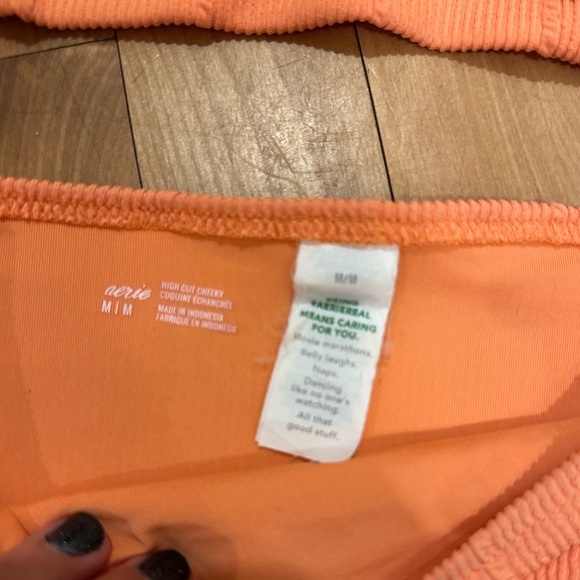 Aerie Swimsuit - Picture 3 of 4